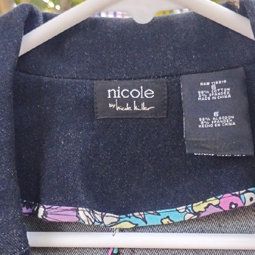 Nicole by Nicole Miller Dark Blue Floral Jacket Size 6